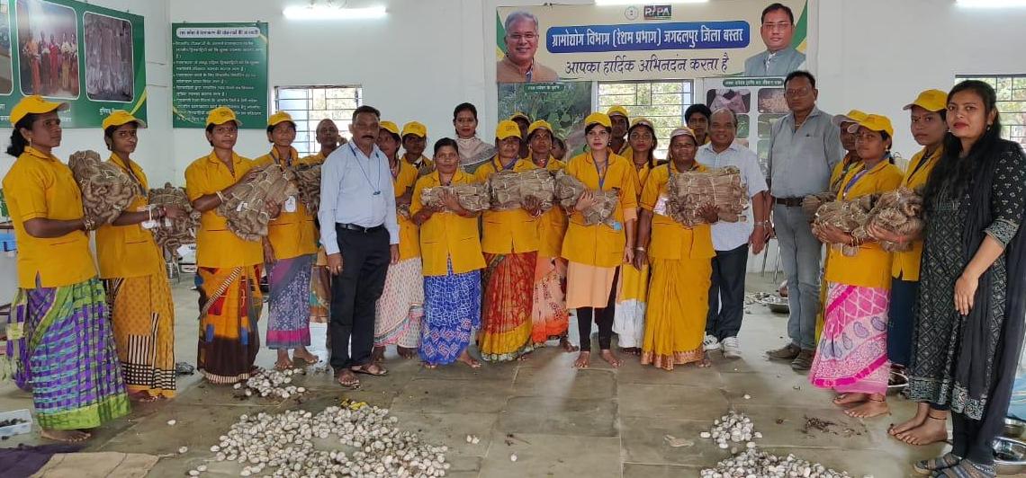 Rural women of Bastar are becoming entrepreneurs through Rural Industrial Parks