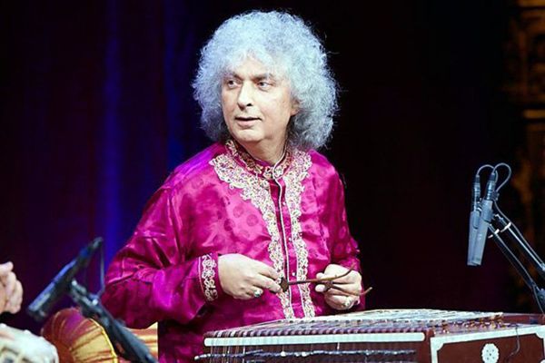 Santoor maestro Shiv Kumar Sharma dies at 84
