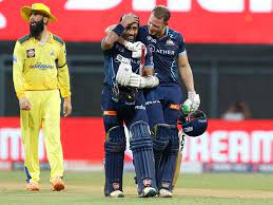 Saha’s unbeaten 67 gives Gujarat a comfortable seven-wicket win over Chennai