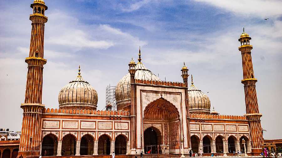 Administration of Delhi’s historic Jama Masjid has banned the entry of women in the mosque. 