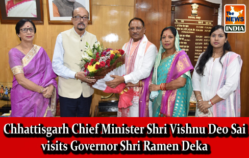 Chhattisgarh Chief Minister Shri Vishnu Deo Sai visits Governor Shri Ramen Deka